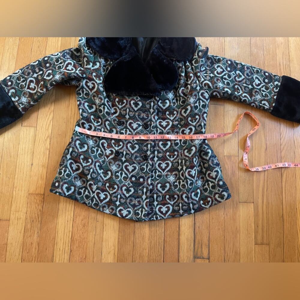 60s Vintage Tapestry Coat with Faux Fur Cuffs and Collar - Picture 8 of 10